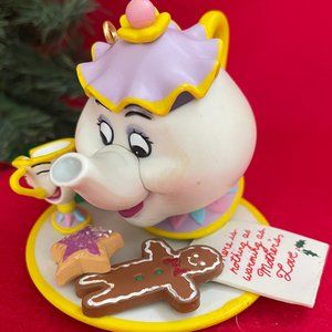 Mrs. Potts & Chip Serve Christmas Cookies Enesco Ornament
